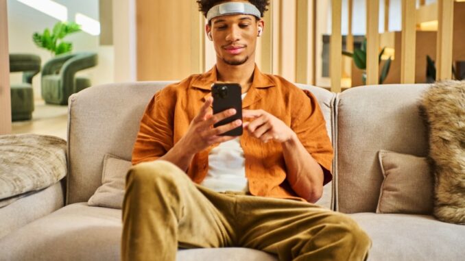 Muse unveils wearable that combines brainwave tracking and brain oxygen Muse unveils wearable that combines brainwave tracking and brain oxygen measurements