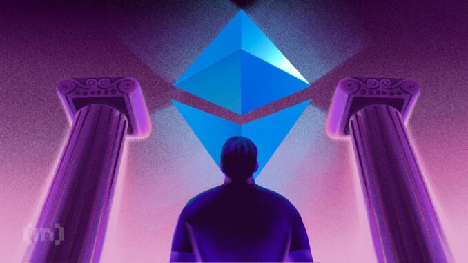 Standard Chartered Backs Ethereum Treasury Firms Over Spot ETFs