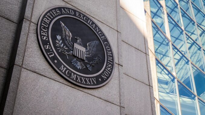 Coinbase Seeks Sanctions Over SEC’s Missing Texts Episode crypto, Coinbase, SEC, PayPal